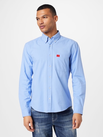 HUGO Red - Ajuste estrecho Camisa 'Evito' en azul: frente