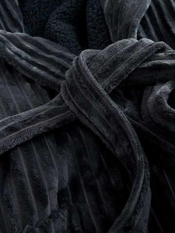 Next - Albornoz corto en gris