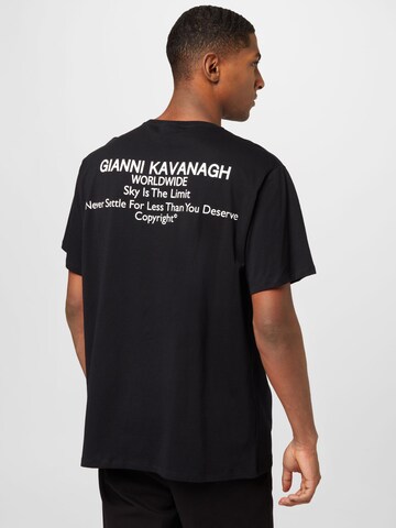 Tricou de la Gianni Kavanagh pe negru