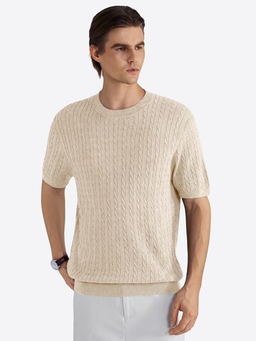Vantory Sweater in Green: front