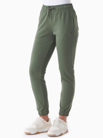 Organication Tapered Hose in Grün