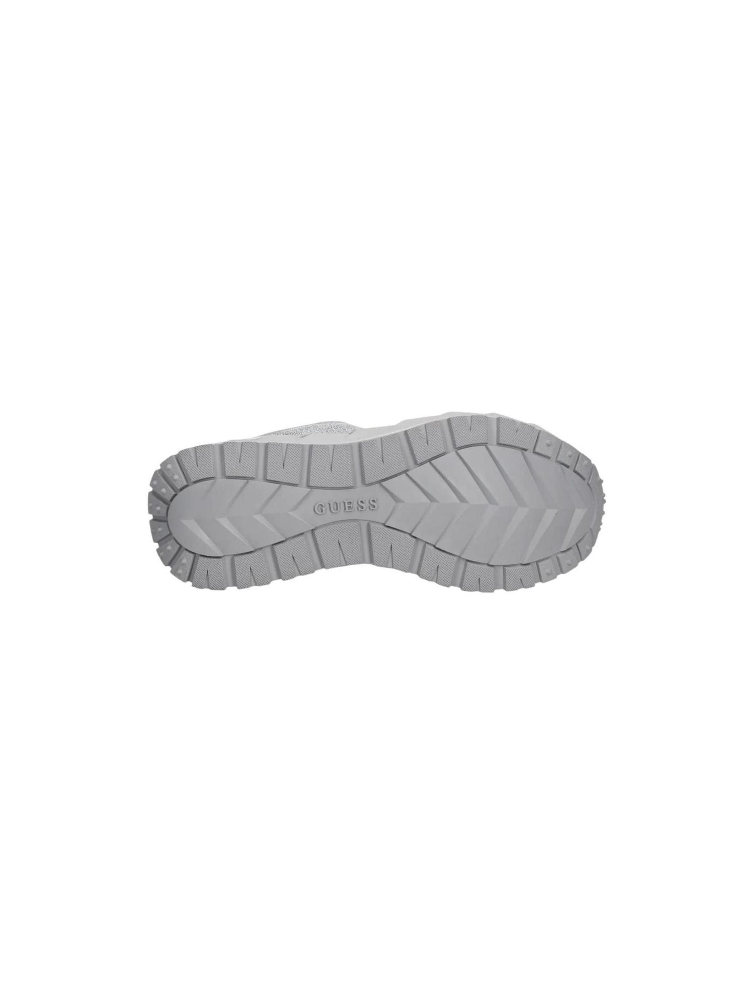 GUESS Platform trainers 'Runit 4G' in Silver
