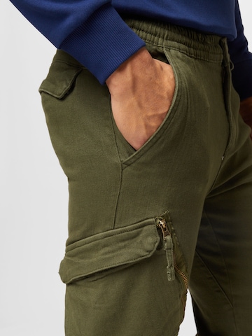 Denim Project Tapered Cargobroek 'Utility' in Groen