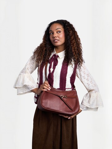 RE:DESIGNED Bag ' Sif ' in Braun: Vorderseite