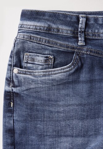 STREET ONE Loosefit Jeans in Blau