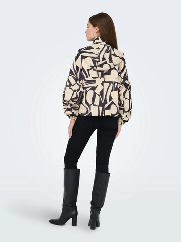 ONLY Between-season jacket 'ONLBETTY' in Brown