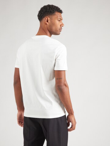 ARMANI EXCHANGE Футболка в Белый