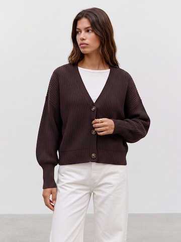 VERO MODA Strickjacke 'VMLea' in Braun: Vorderseite
