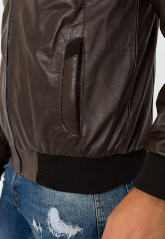 Jimmy Sanders Jacke in Braun