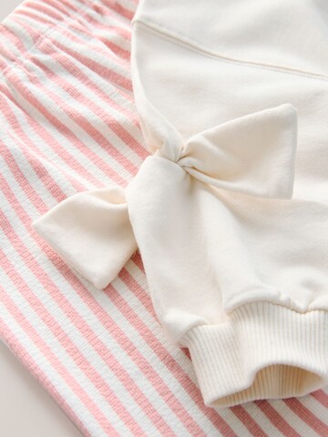 Next Set in Beige