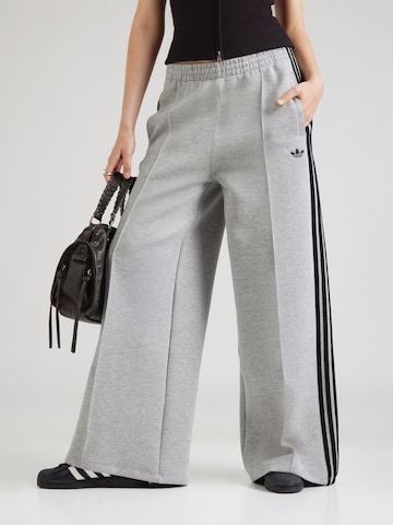 ADIDAS ORIGINALS Wide leg Broek 'SPACER 3S' in Grijs: voorkant