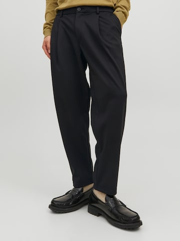 JACK & JONES Alt kitsenev Chino-püksid 'Bill Phil', värv must: eest vaates