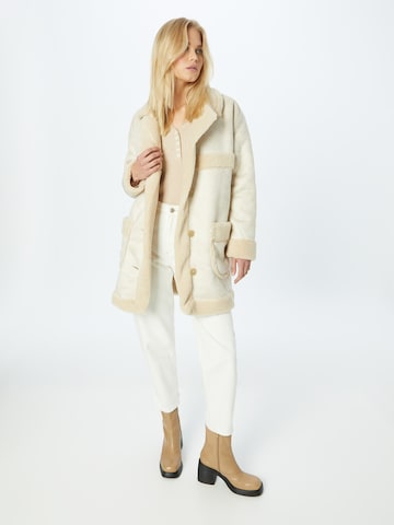 Manteau mi-saison HOLLISTER en blanc