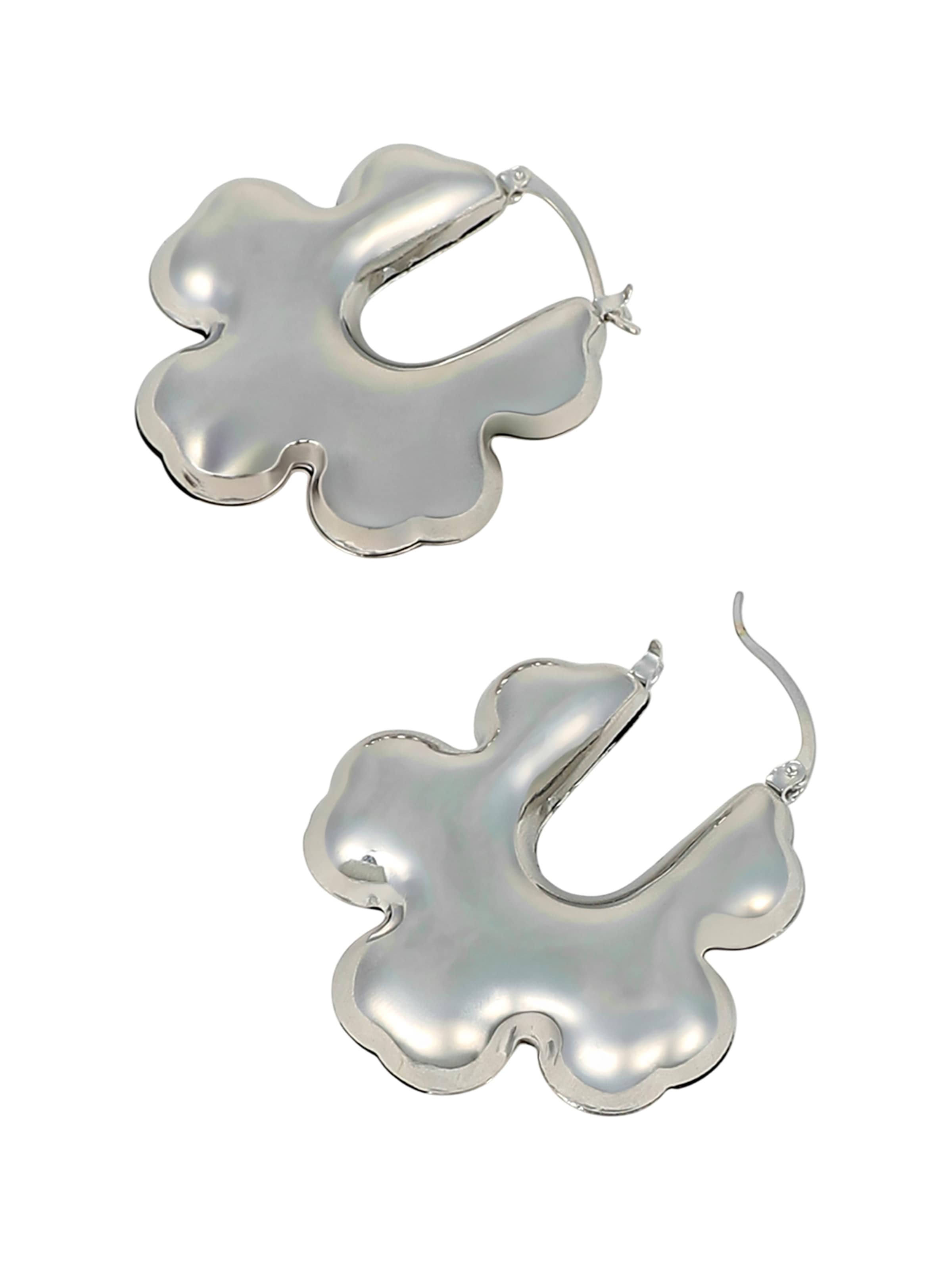 SOHI Örhängen 'Mridula' i silver