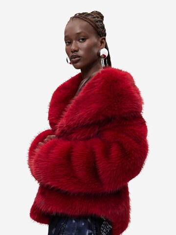 Desigual Vinterjacka 'CHAQ_CRUDELIA 26WWEW55' i röd: framsida