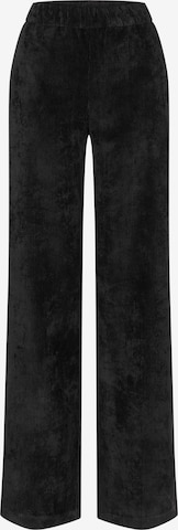 MAC Pants in Black: front