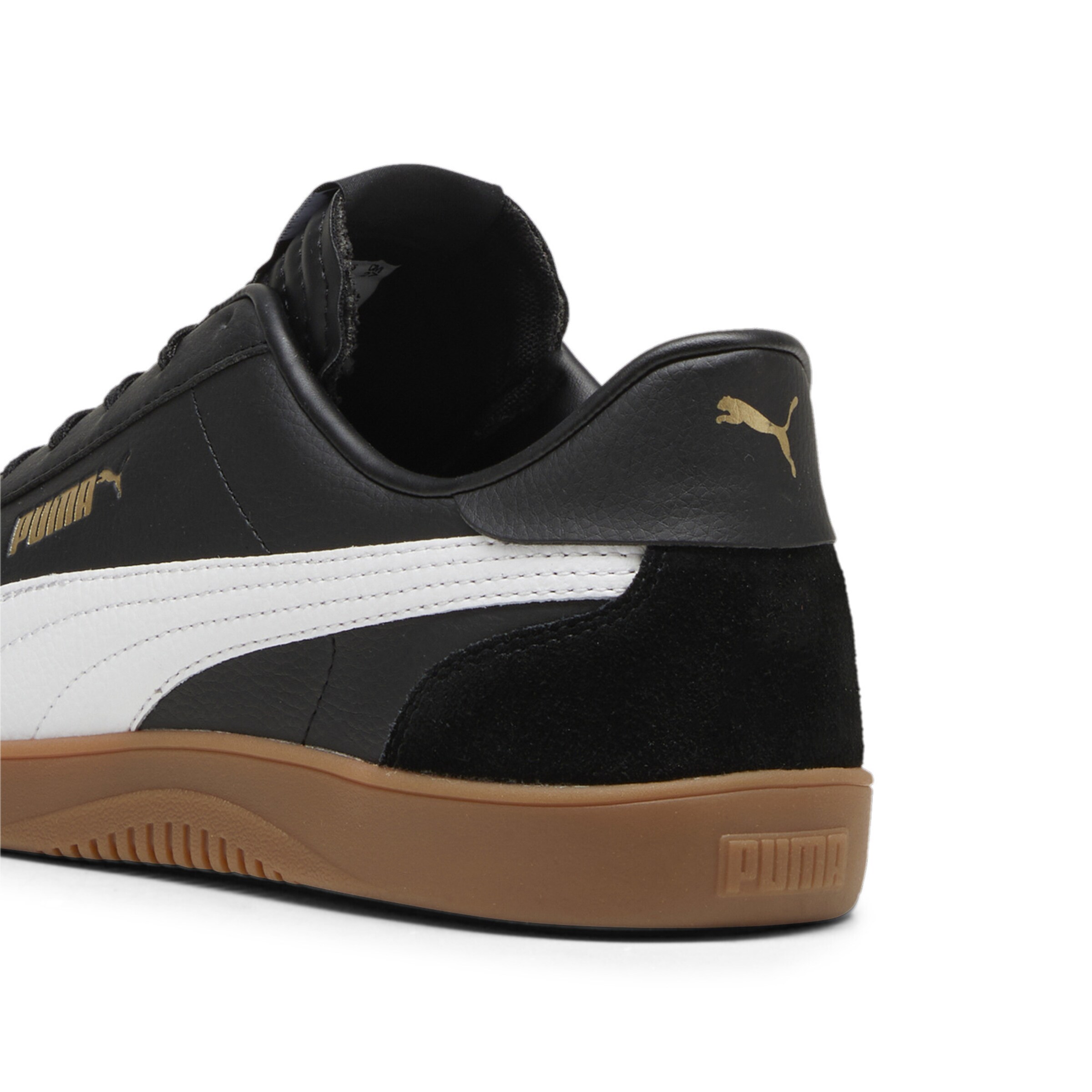 Baskets basses 'Club 5v5' PUMA en noir