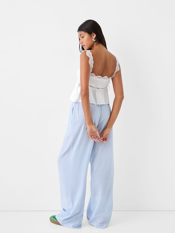 Bershka Pusero värissä beige