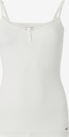 Top de la HOLLISTER pe alb: față