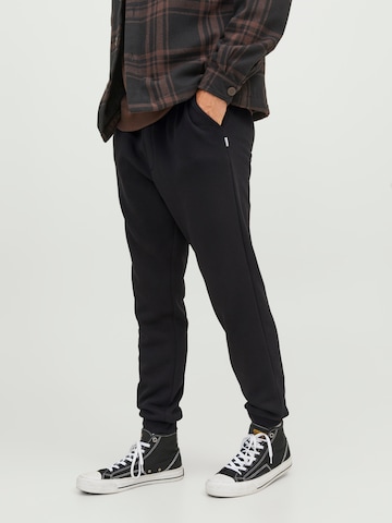 JACK & JONES Tapered Pants 'JPSTGordon JJBradley' in Black