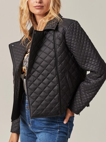Veste mi-saison 'Mava' Deeluxe en noir