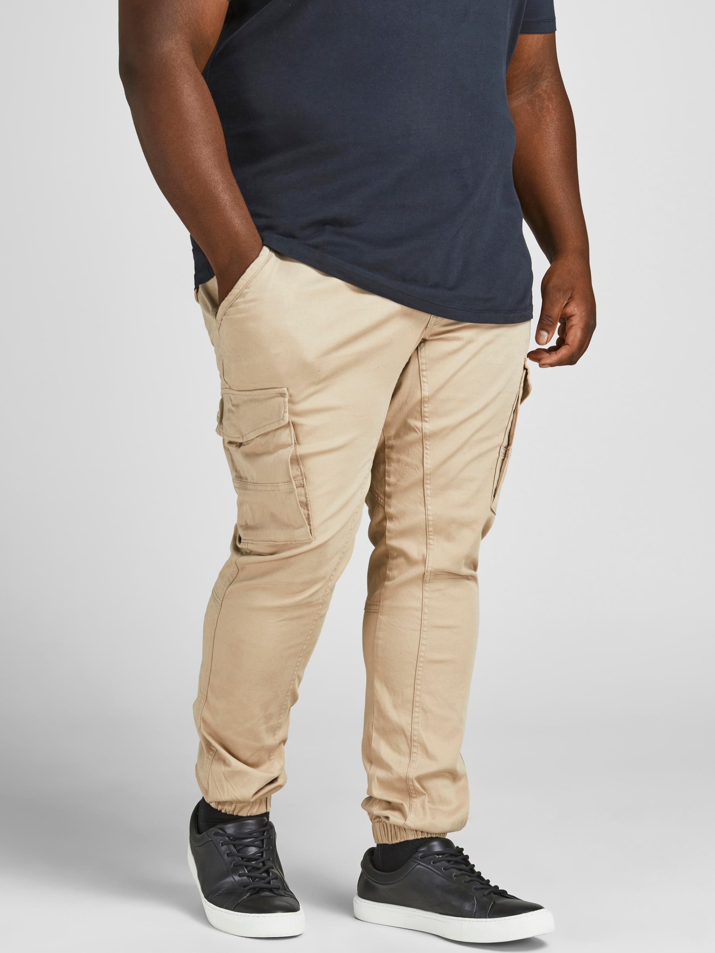 Effile Pantalon cargo Paul Jack Jones Plus en Beige Clair ABOUT YOU