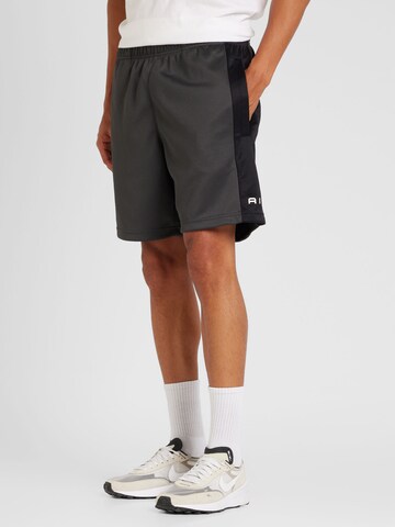 Nike Sportswear Regular Shorts 'Air' in Grau: Vorderseite