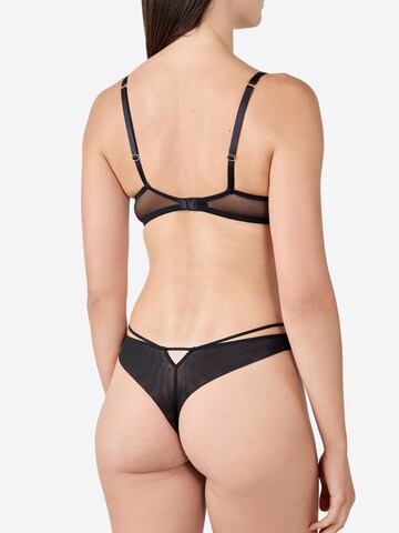 String di ETAM in nero