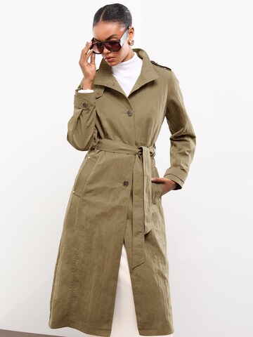 Lipsy Демисезонное пальто в Зеленый