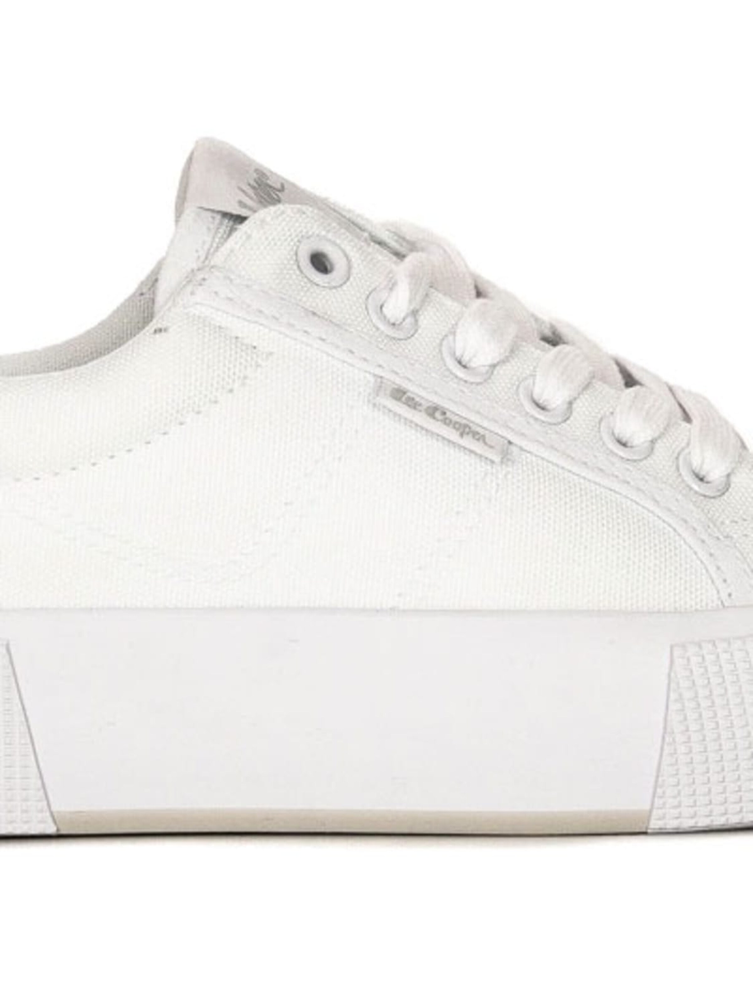 Lee Cooper Sneakers in White