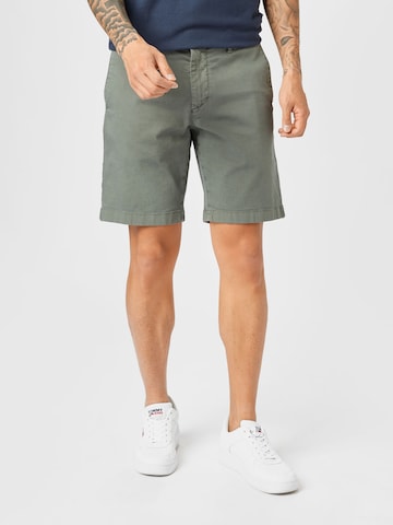 Marc O'Polo Shorts in Grün: front