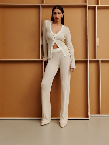 Regular Pantaloni 'Melika Tall' de la LeGer by Lena Gercke pe bej