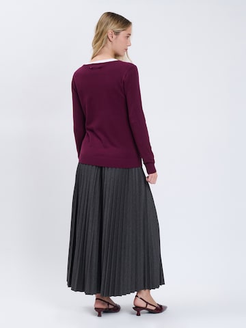 Influencer Pullover in Lila