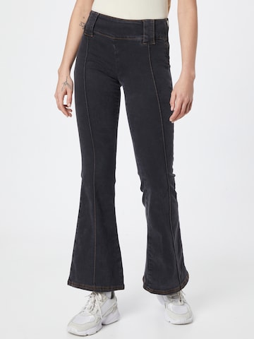BDG Urban Outfitters Jeans 'MISSY' in Black: front