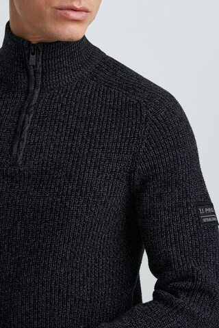 11 Project Sweater 'AMILCAR' in Black