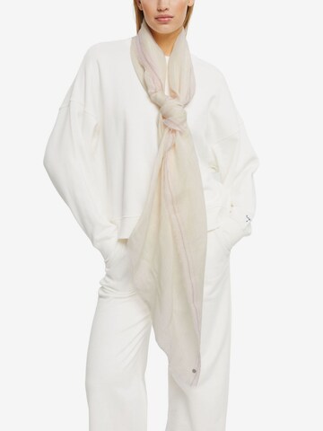 ESPRIT Scarf in White: front