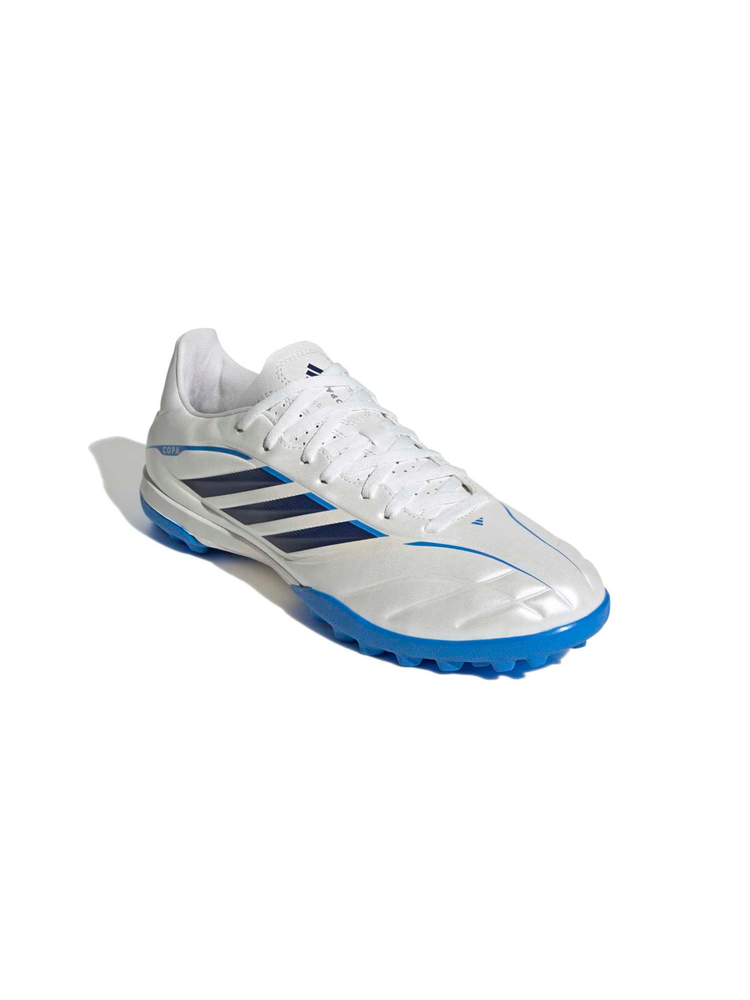 ADIDAS PERFORMANCE Jalgpallijalats 'COPA PURE IV CLUB', värv valge: eest vaates