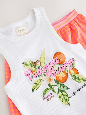 Next Shorty in Orange