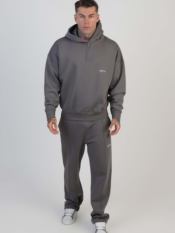 SikSilk Slimfit Sporthose 'Track Pants'‌‌‌‌‌‌ in Grau