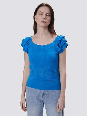 Pullover di Influencer in blu: frontale