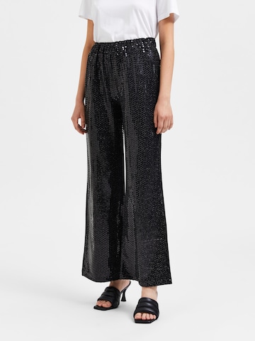 SELECTED FEMME Loose fit Pants 'Sandy' in Black: front