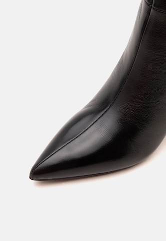 STEVE MADDEN Csizma 'Lavan' - fekete