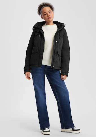 QS Between-season jacket in Black