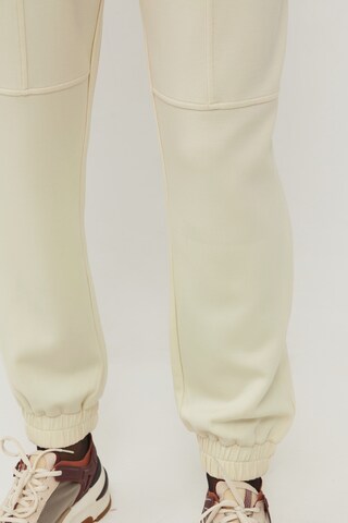 b.young - regular Pantalón 'PUSTI' en beige