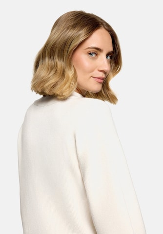 Pullover di Betty Barclay in bianco