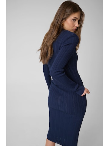 GUESS Rock in Blau