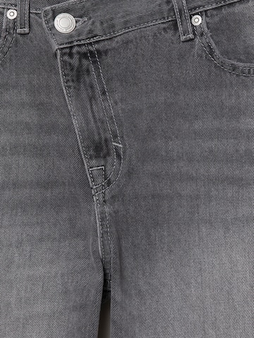 Pull&Bear Loosefit Jeans in Grau