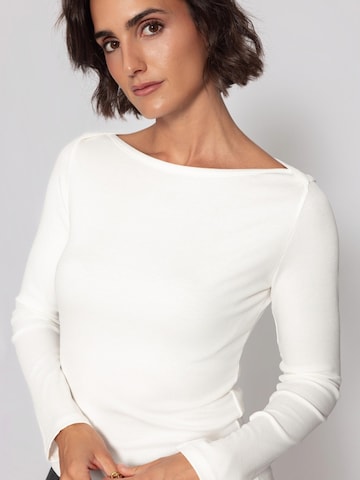 SASSYCLASSY Shirt‌‌ in Weiß