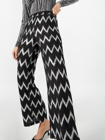 ONLY Loose fit Pants 'NEW QUEEN' in Black