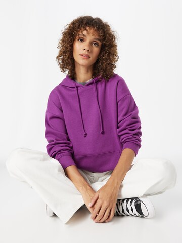 PIECES - Sweatshirt 'Chilli' em roxo